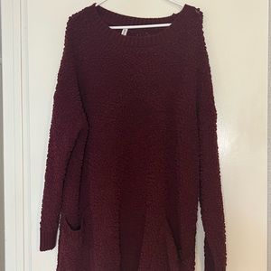 Maroon sweater tunic with pockets